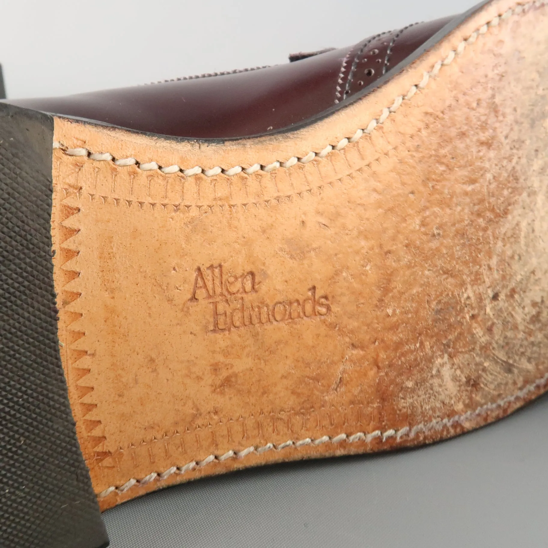ALLEN EDMONDS Size 9.5 Burgundy Brogue Leather Eyelash Tassel BRIDGETON Loafers